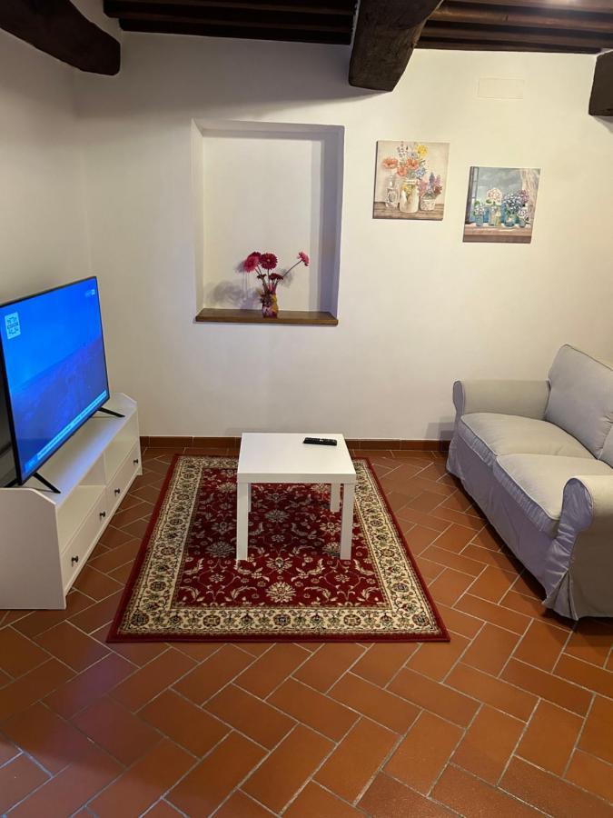 Апартаменты La Casa Di Laura Кортона Экстерьер фото