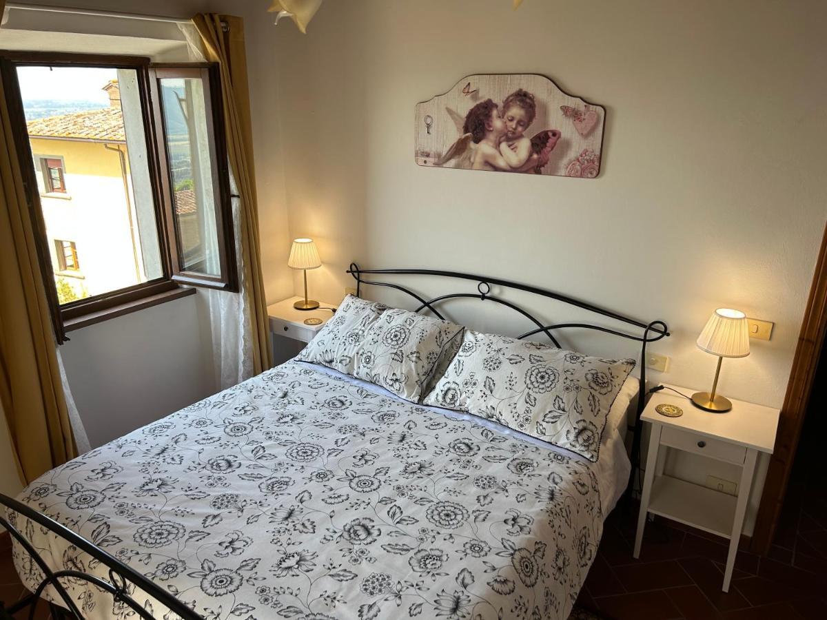 Апартаменты La Casa Di Laura Кортона Экстерьер фото